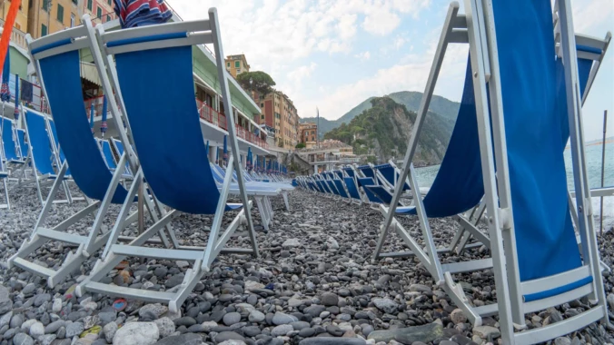 Comment les chaises longues promotionnelles avec logo et impression contribuent-elles à la reconnaissance de la marque ?