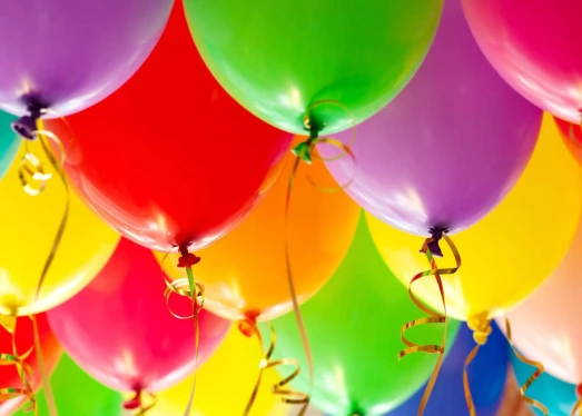 Quels sont les ballons publicitaires qui conviennent le mieux aux salons et aux événements en plein air ?