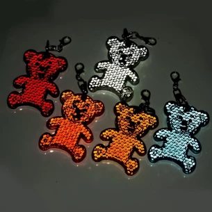 Porte-clés ours en plastique réfléchissant - Rouge